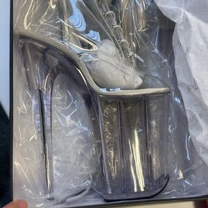 NWT size 8 Pleaser clear boots 9 inch heel 🔥 Crystal like!!!!💎 pole dance rare